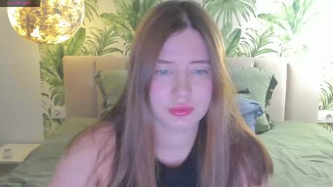Snapshot of alicetuker chatting on April 12, 4:34 pm Alice online show from April 12, 4:34 pm