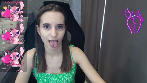 Alice online show from November 6, 10:38 am