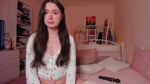 from wonderland online show from December 12, 3:37 pm