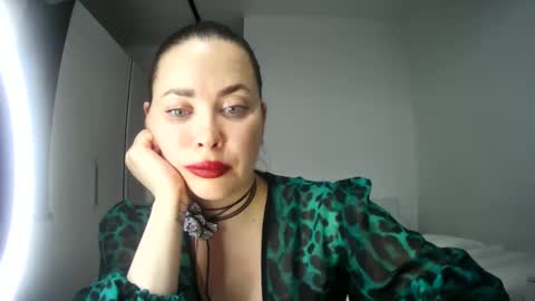 AlicexFresh online show from March 9, 8:31 pm