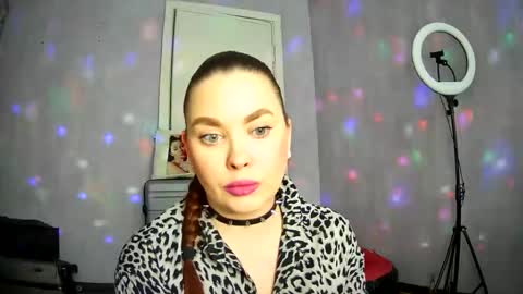 AlicexFresh online show from March 9, 11:58 am