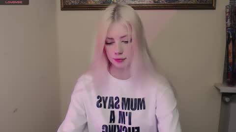 Alice online show from March 28, 8:58 am