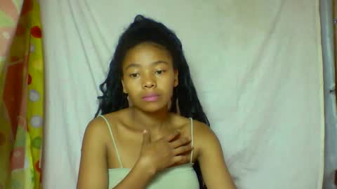 alicia9794 online show from April 23, 12:29 pm