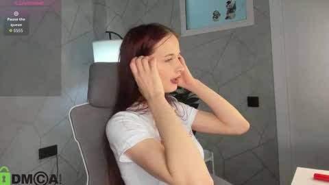 Alicia Adams online show from March 22, 11:52 pm