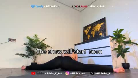 Alicia online show from June 14, 3:14 pm