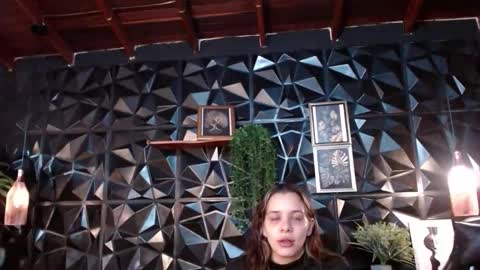 Alicia online show from March 12, 12:11 pm