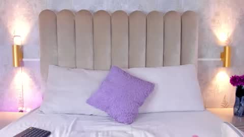 Snapshot of alicia_jerez1 chatting on March 21, 8:34 pm Alice online show from March 21, 8:34 pm