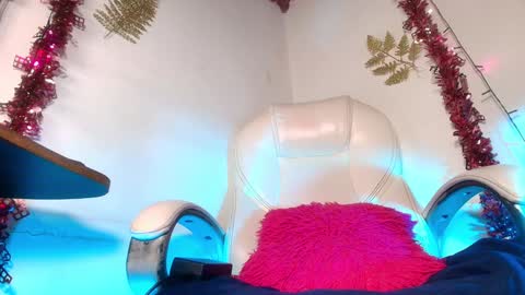 Alicia Kyse  online show from December 14, 3:07 am