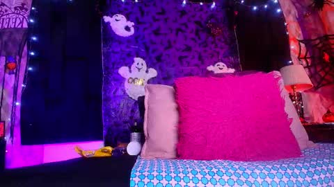 Alicia Kyse  online show from October 15, 3:06 am