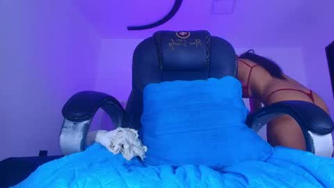 Alicia Kyse  online show from May 20, 3:02 am
