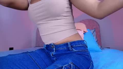 Alicia Kyse  online show from May 31, 3:04 am