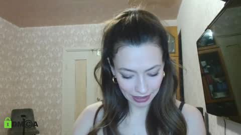 Snapshot of alicia_savory chatting on December 16, 4:13 am Alicia online show from December 16, 4:13 am