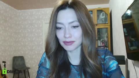 Snapshot of alicia_savory chatting on December 18, 4:20 am Alicia online show from December 18, 4:20 am