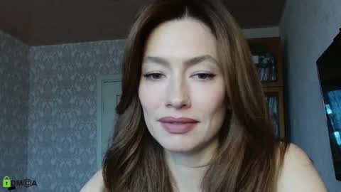 Snapshot of alicia_savory chatting on October 28, 8:40 am Alicia online show from October 28, 8:40 am