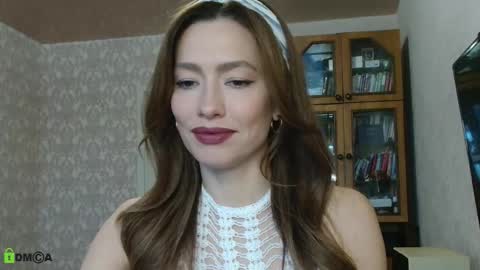 Snapshot of alicia_savory chatting on November 18, 5:45 am Alicia online show from November 18, 5:45 am