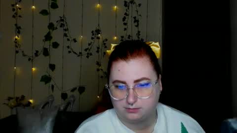 Alicia online show from March 16, 12:20 pm