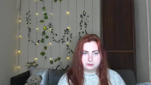 Snapshot of alicia_side_red chatting on April 28, 5:34 am Alicia online show from April 28, 5:34 am