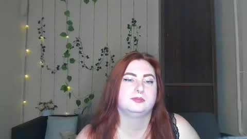 Snapshot of alicia_side_red chatting on May 16, 11:20 am Alicia online show from May 16, 11:20 am