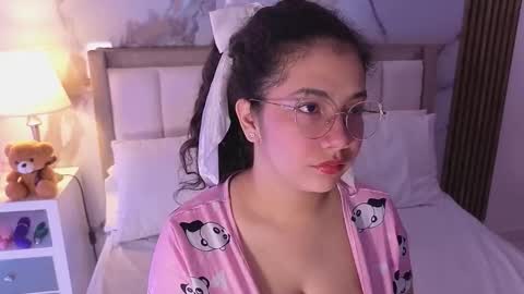 LUNA online show from February 11, 11:48 am