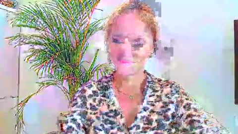 Alicia online show from October 14, 1:23 pm