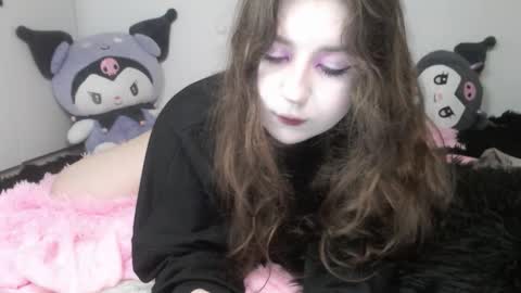 aliciamoon_ online show from September 18, 7:05 pm