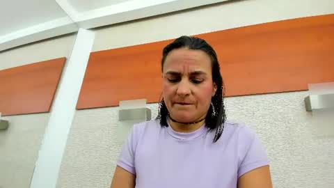 im tutti online show from July 9, 1:42 am