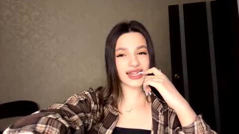 Niki online show from March 19, 3:27 pm