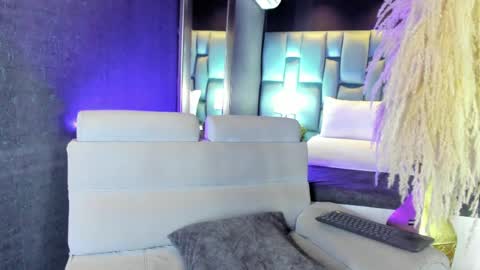 Snapshot of alidiaz__ chatting on June 9, 8:53 pm Ali Diaz online show from June 9, 8:53 pm