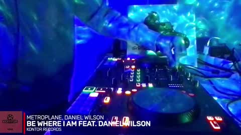 Snapshot of alien8720 chatting on October 18, 5:35 pm busco rockera online show from October 18, 5:35 pm