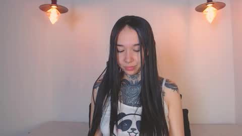 Snapshot of alien_eyes09 chatting on March 20, 2:16 am online show from March 20, 2:16 am