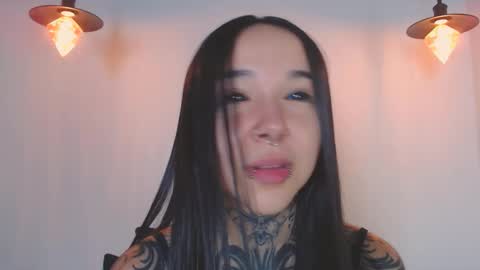 Snapshot of alien_eyes09 chatting on March 22, 2:04 am online show from March 22, 2:04 am