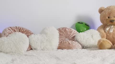 Alieness Ivy online show from November 28, 4:53 pm