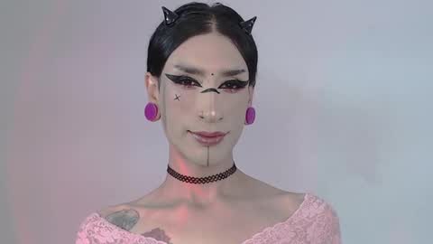     online show from September 25, 8:56 pm