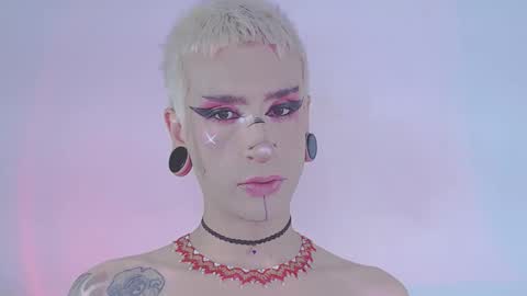     online show from March 18, 12:47 am