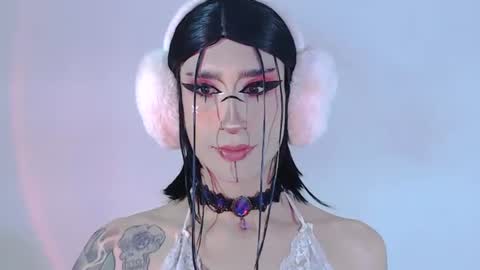     online show from June 18, 12:00 am