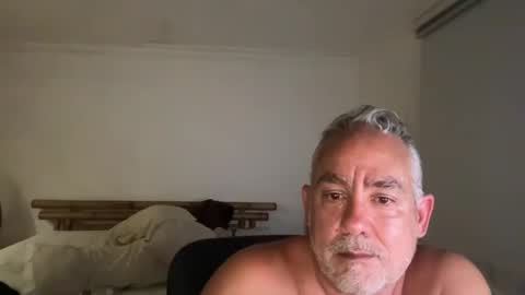 alientv online show from March 9, 3:43 am