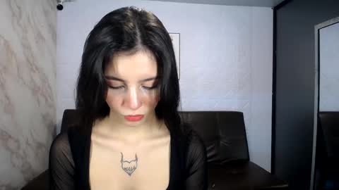 Snapshot of aliice_greco chatting on March 4, 4:20 pm Alice online show from March 4, 4:20 pm