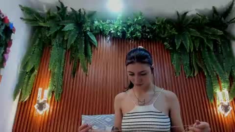 Snapshot of aliice_greco chatting on June 19, 1:15 pm Alice online show from June 19, 1:15 pm