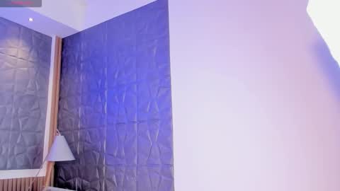 Alice online show from September 13, 7:35 pm