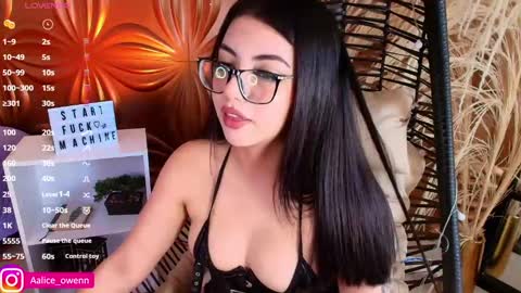 Alicie online show from February 28, 5:15 pm