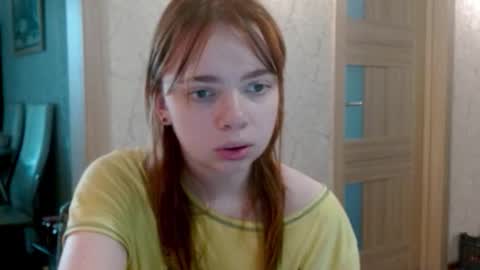 Snapshot of aliiice_stone chatting on September 11, 3:01 pm Alice online show from September 11, 3:01 pm