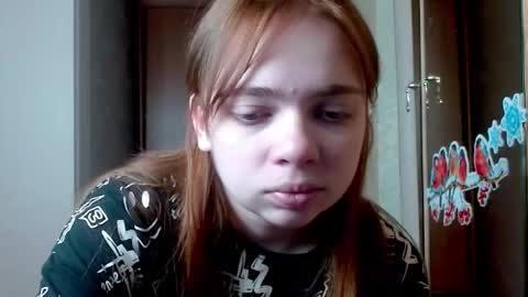Snapshot of aliiice_stone chatting on September 18, 3:36 pm Alice online show from September 18, 3:36 pm