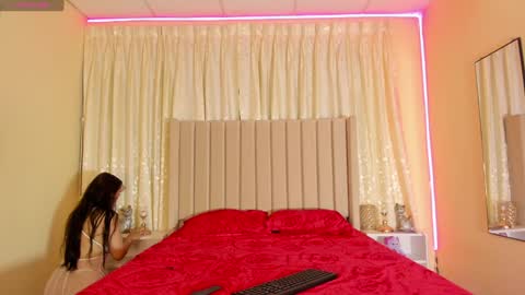 Alisson  online show from January 13, 1:34 am