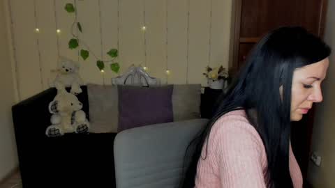 Alika online show from December 16, 12:27 pm