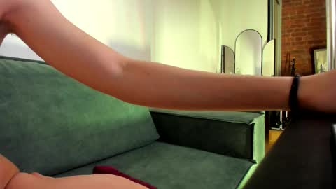 alika shy online show from February 13, 6:59 pm