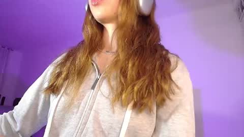  NYX  online show from July 11, 2:25 am