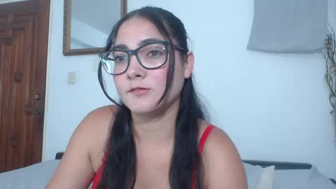 Snapshot of alina_seduction chatting on June 7, 2:37 am Alina online show from June 7, 2:37 am