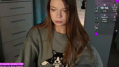 Snapshot of alinabae chatting on October 1, 8:59 pm Alina and Ben online show from October 1, 8:59 pm