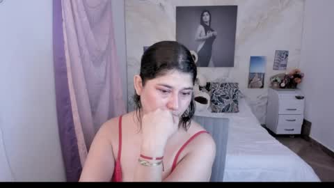 alinabozz1 online show from April 9, 4:56 am