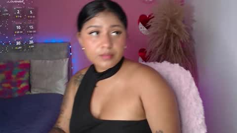 lili online show from March 5, 12:39 am